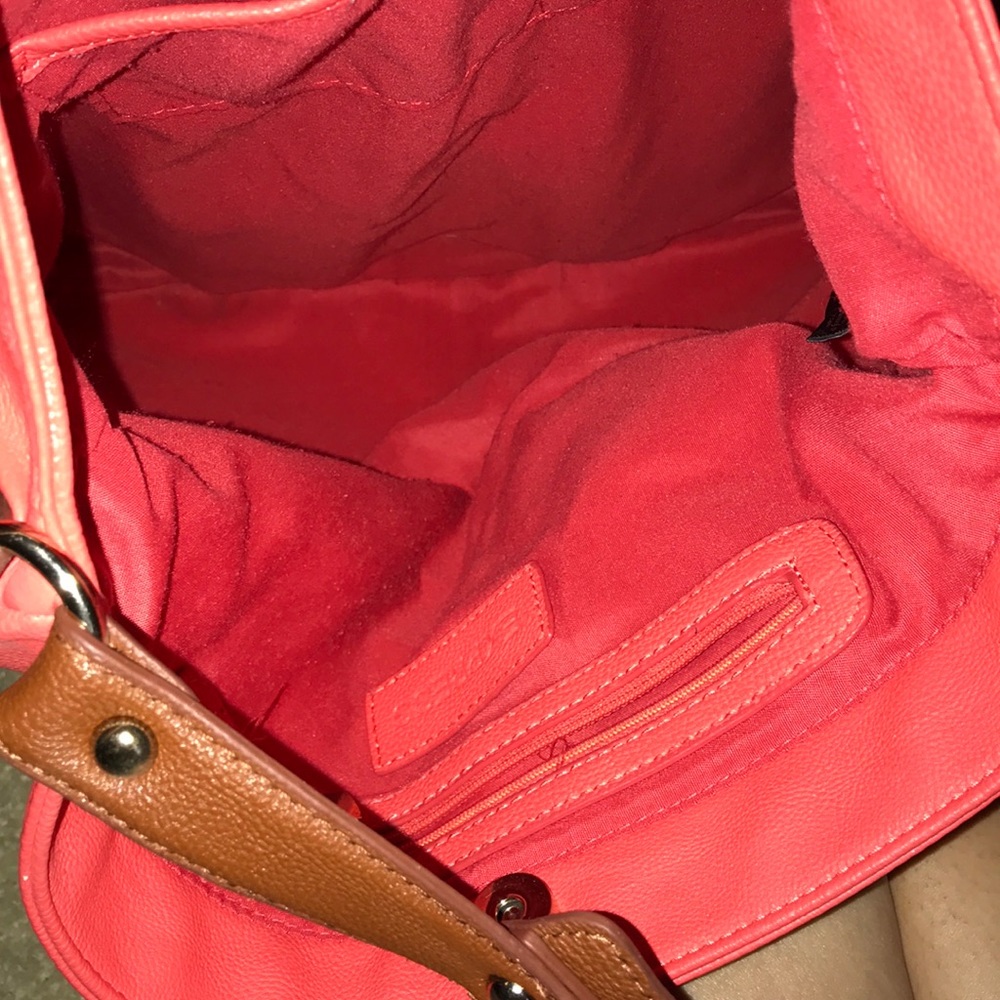 Purse - Picture 4 of 7